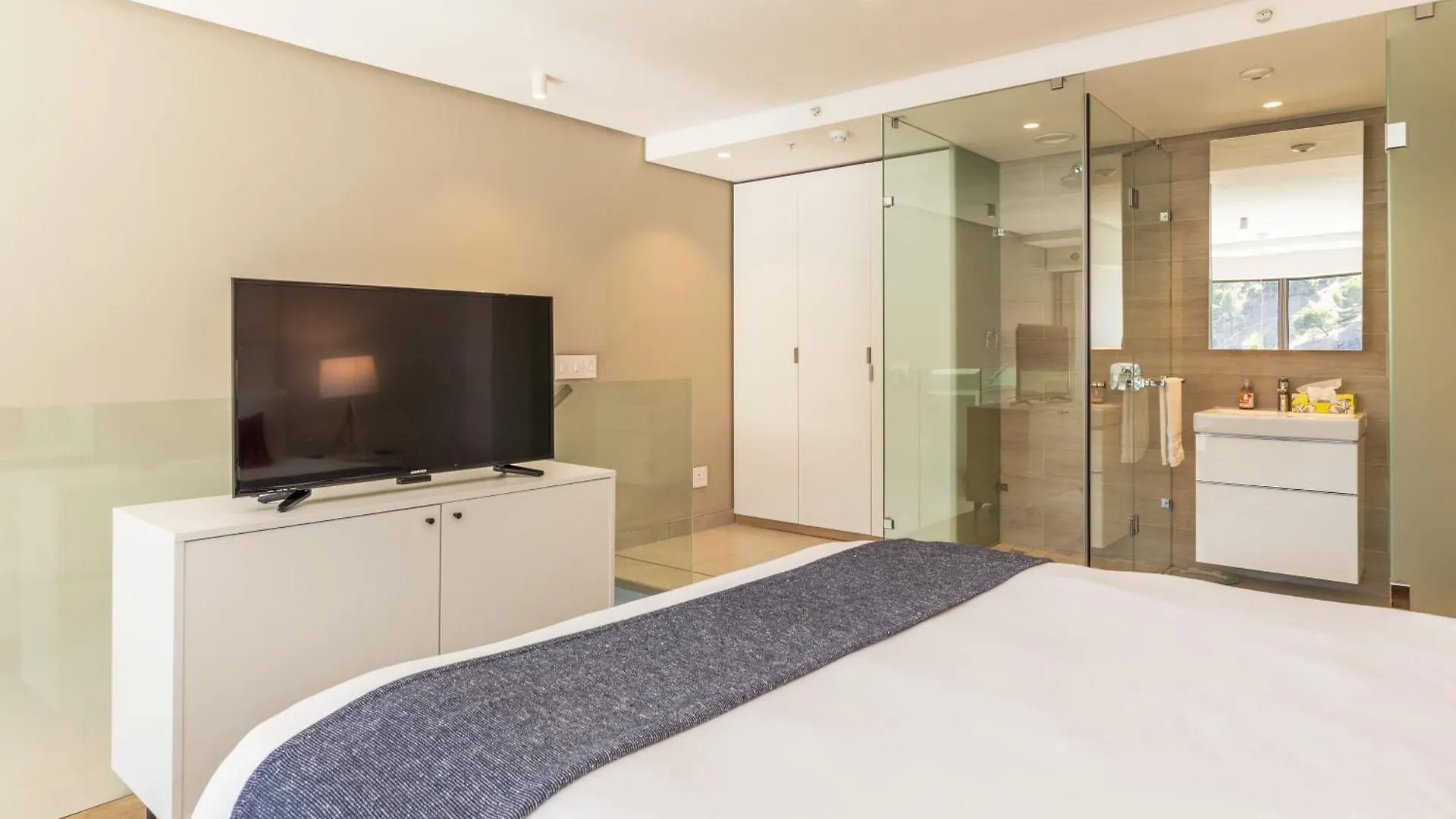 De Waterkant Luxury Residences By Mcstay Cape Town 0*,